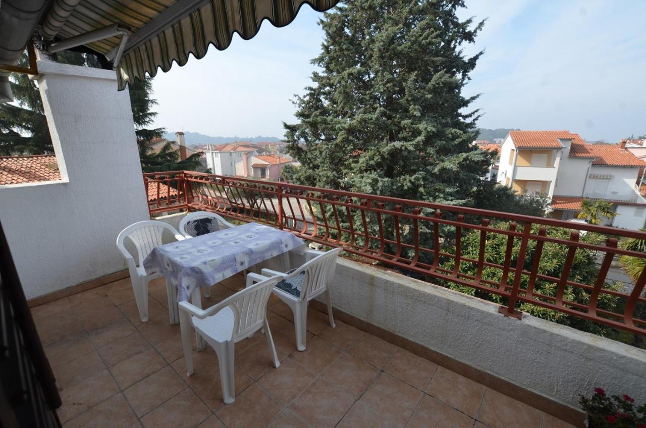 Brigita Apartments Ровинь Экстерьер фото